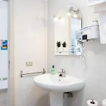 Home2book Charming Pool & Terrace Americas 公寓 阿罗纳